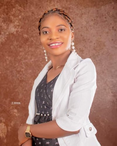 REX MARY BASSEY